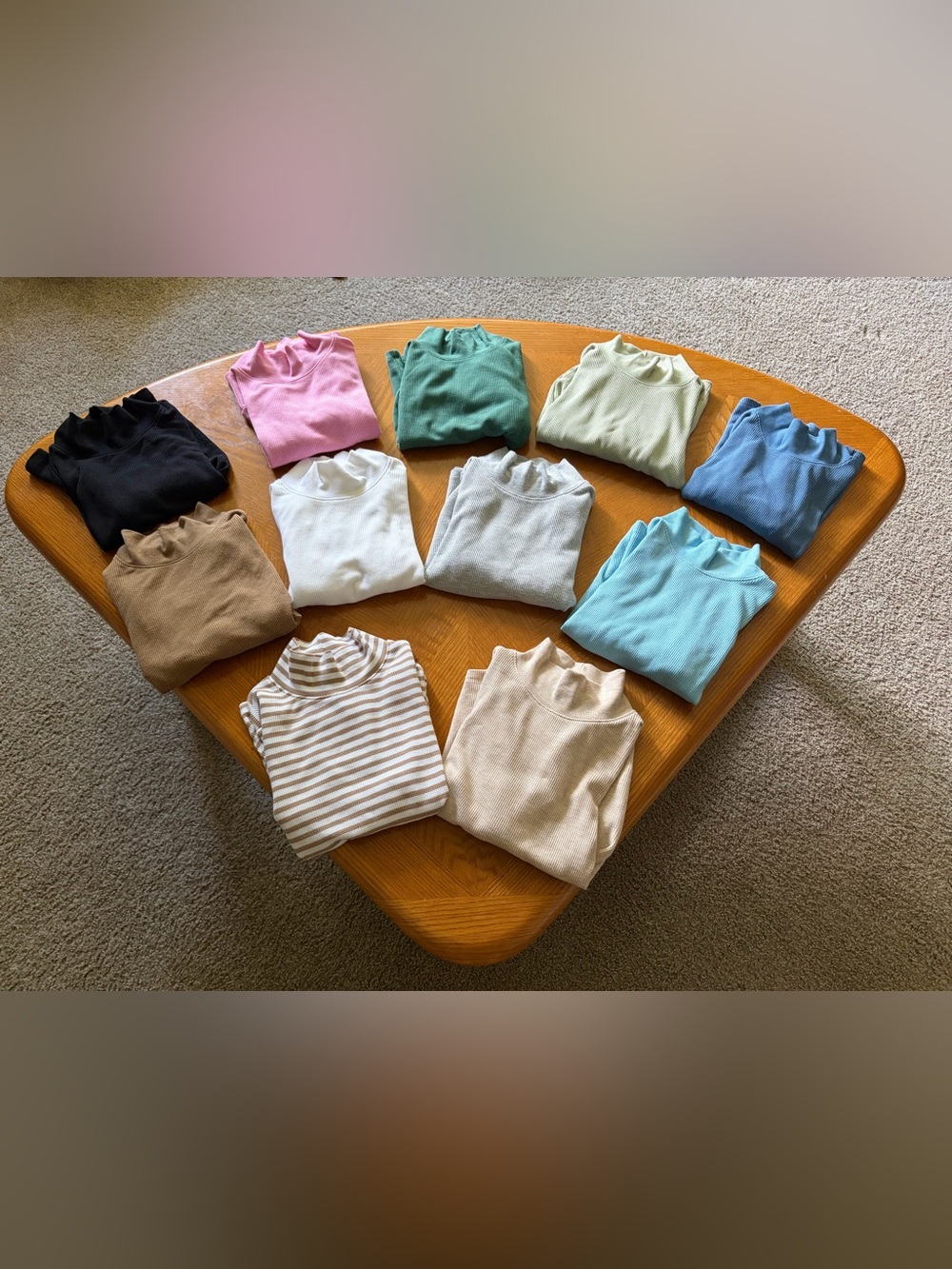 Bundle of 11 American Eagle AE Long-Sleeve Cropped Mock Neck Hey Baby Tees— EUC